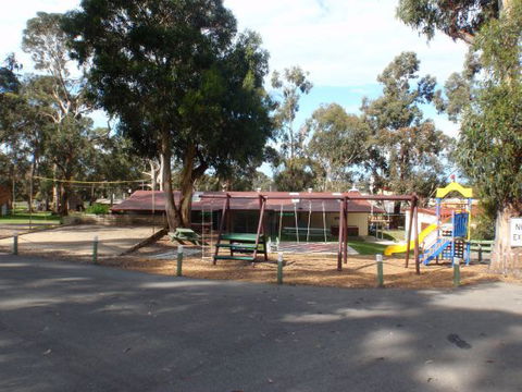 A Maze'N Things Holiday Park And Motel - Events Australia 3